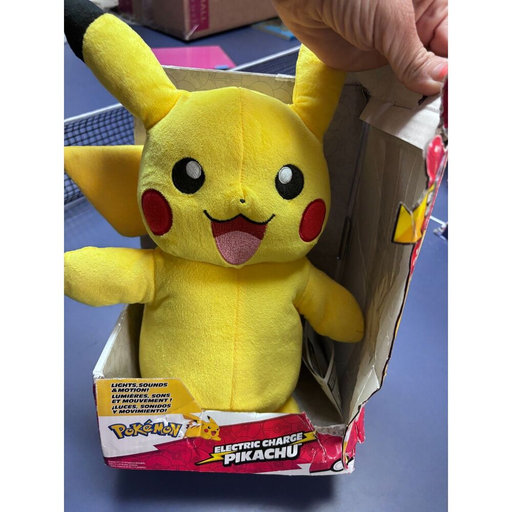 Pokemon Electric Charge Pikachu Interactive Plush Untested w/ Damaged Box